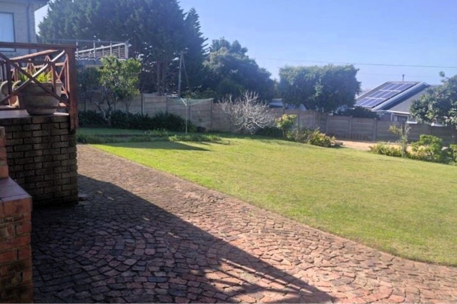 To Let 3 Bedroom Property for Rent in Dana Bay Western Cape